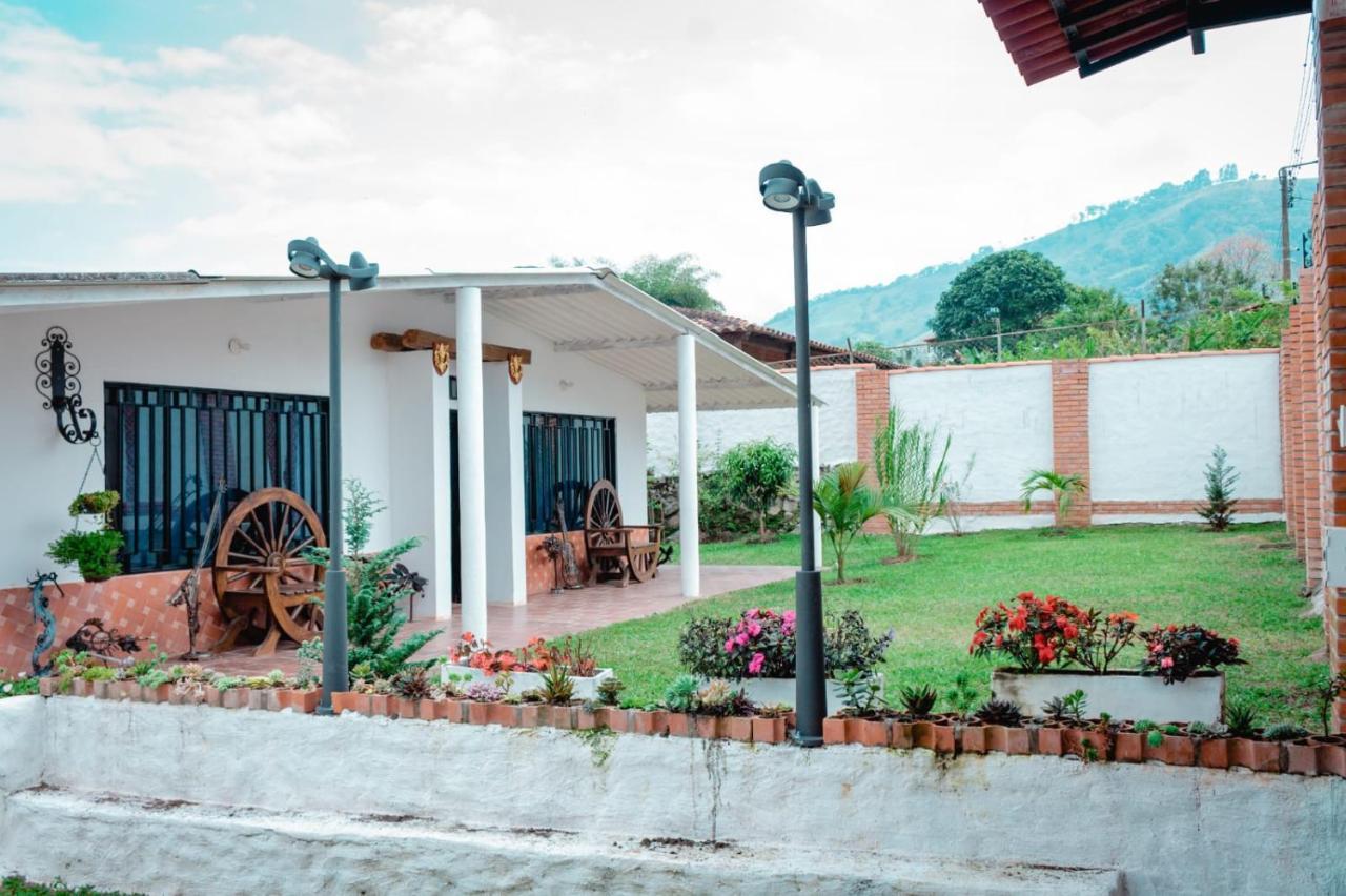 Ecohabitat Los Angeles Cabana Las Marias Villa Chinacota Exterior photo